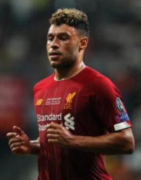 张伯伦的抉择：重返英伦赛场，家庭与足球的双重考量