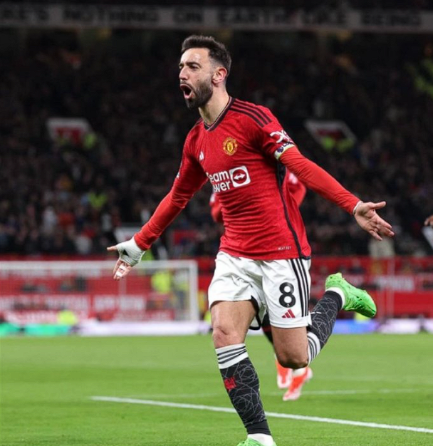 曼联力克十人热刺：卡里克赛后深度剖析比赛与球员表现