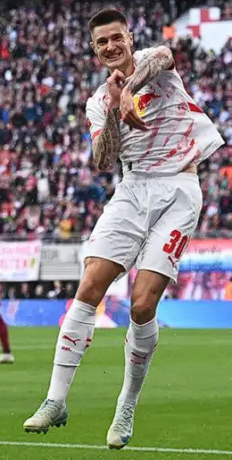 舍什科凭出色表现荣膺曼联2月最佳球员